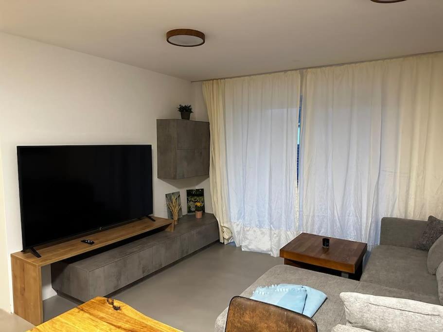 Wohnung 55M2 Top Ausstattung Haag am Hausruck Buitenkant foto